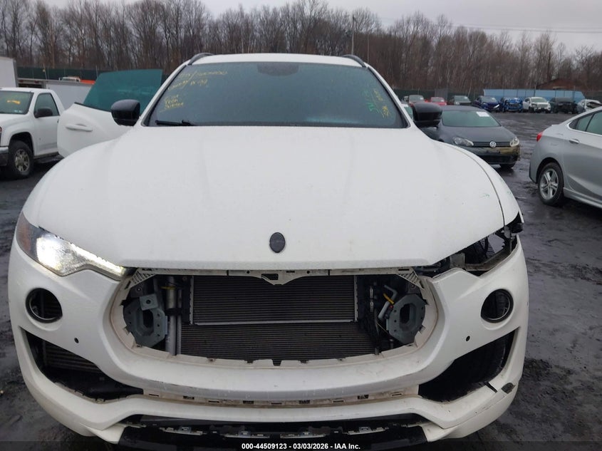 2022 Maserati Levante Gt VIN: ZN661XUA5NX383496 Lot: 44509123