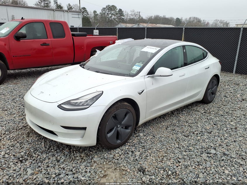 2020 Tesla Model 3 Standard Range Plus Rear-Wheel Drive/Standard Range Rear-Wheel Drive
