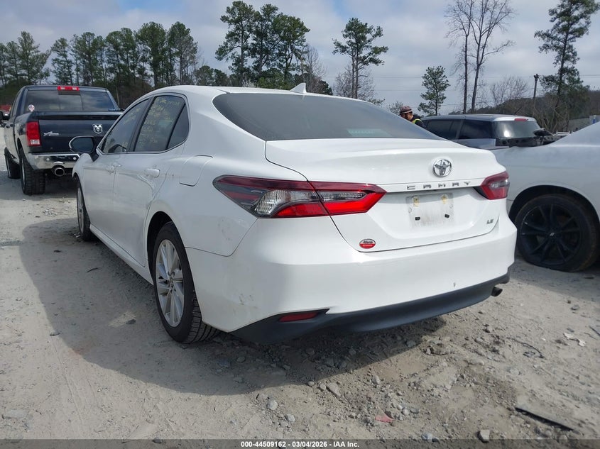 2023 Toyota Camry Le