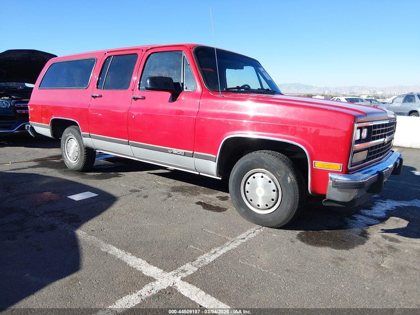 1GNER16K7MF136386 1991 Chevrolet Suburban R1500 auction photo 1