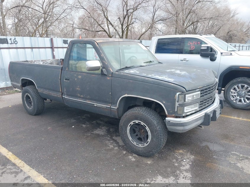 1990 CHEVROLET GMT-400 K2500