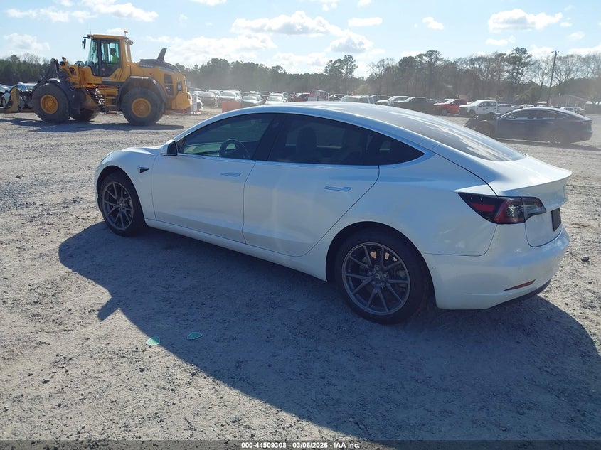 2020 Tesla Model 3 Standard Range Plus Rear-Wheel Drive/Standard Range Rear-Wheel Drive