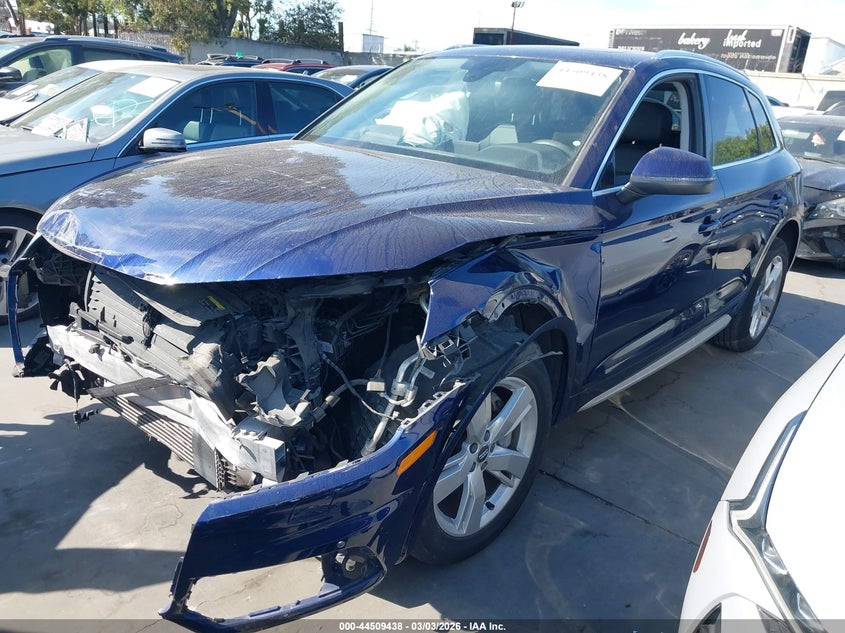 2018 Audi Q5 2.0T Premium/2.0T Tech Premium