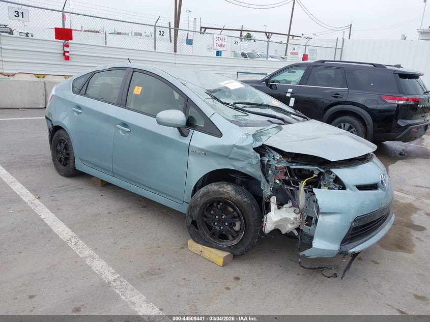 2013 Toyota Prius Three