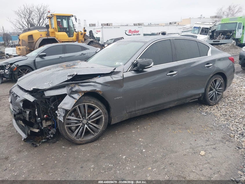 2014 Infiniti Q50 Hybrid Sport