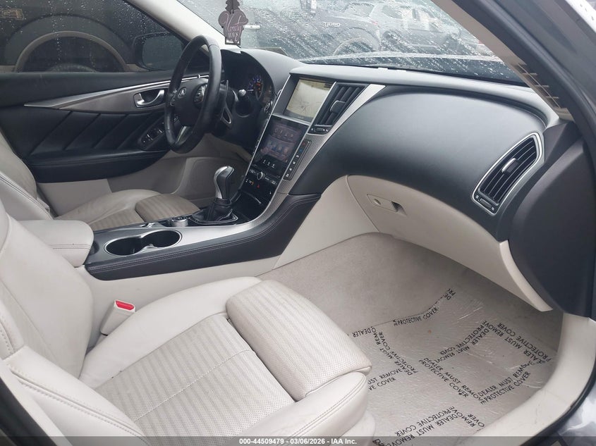 2014 Infiniti Q50 Hybrid Sport