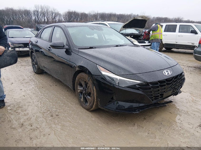 2021 Hyundai Elantra Sel