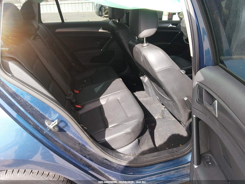 2018 Volkswagen Golf Sportwagen Tsi S/Tsi Se VIN: 3VWD17AU9JM762053 Lot: 44509506