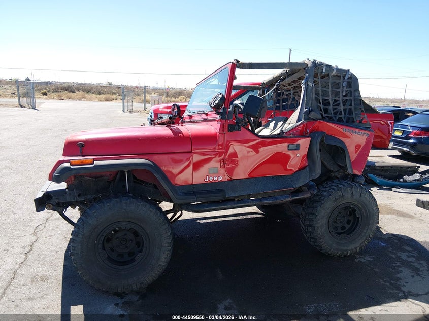 1992 Jeep Wrangler / Yj S VIN: 2J4FY19P5NJ508222 Lot: 44509550