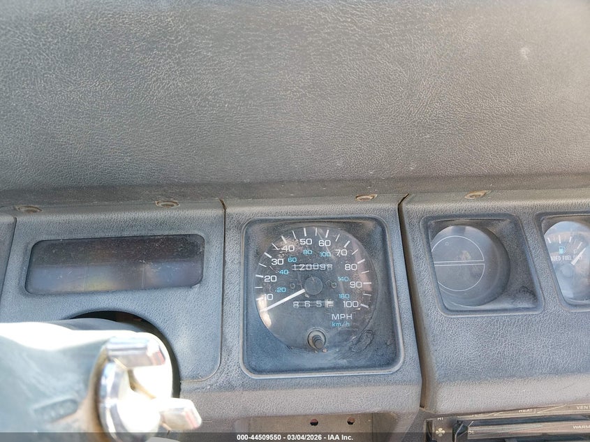 1992 Jeep Wrangler / Yj S VIN: 2J4FY19P5NJ508222 Lot: 44509550