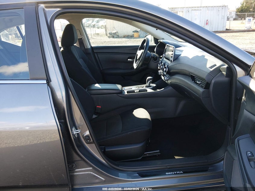 2024 Nissan Sentra Sv Xtronic Cvt