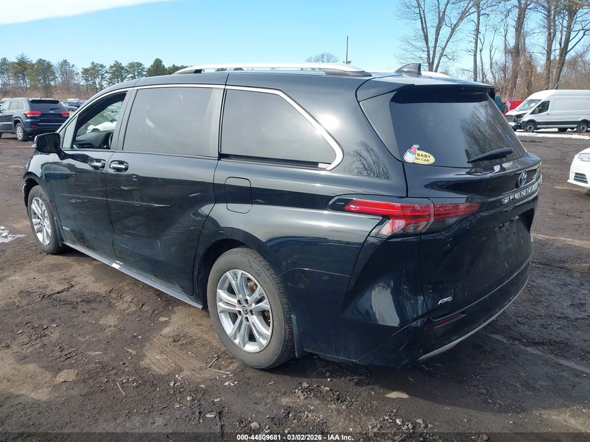 2021 Toyota Sienna Platinum