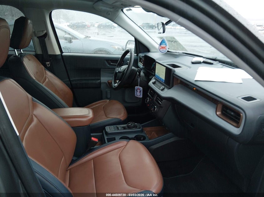 2023 Ford Maverick Lariat