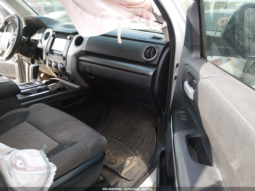 2016 Toyota Tundra Sr5 5.7L V8