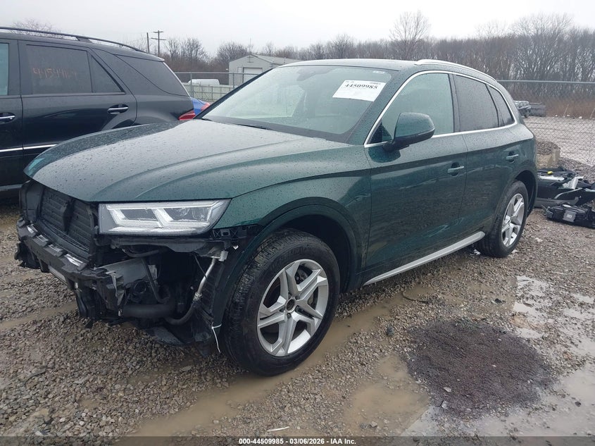 2018 Audi Q5 2.0T Premium/2.0T Tech Premium