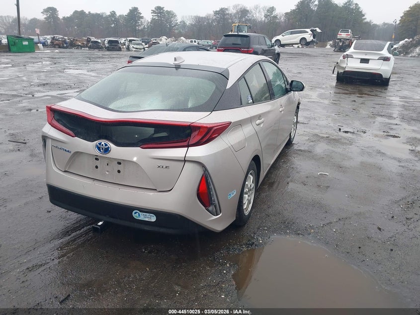 2020 Toyota Prius Prime Xle