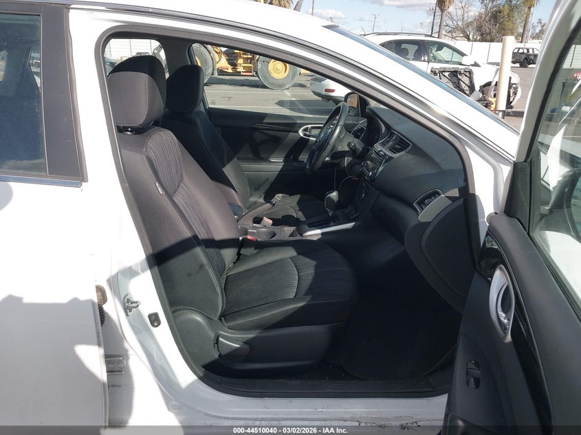 2018 Nissan Sentra Sv