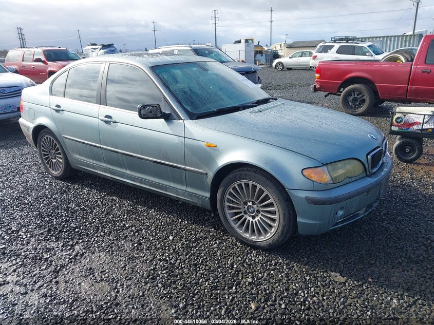 2002 BMW 330Xi
