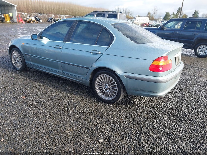 2002 BMW 330Xi