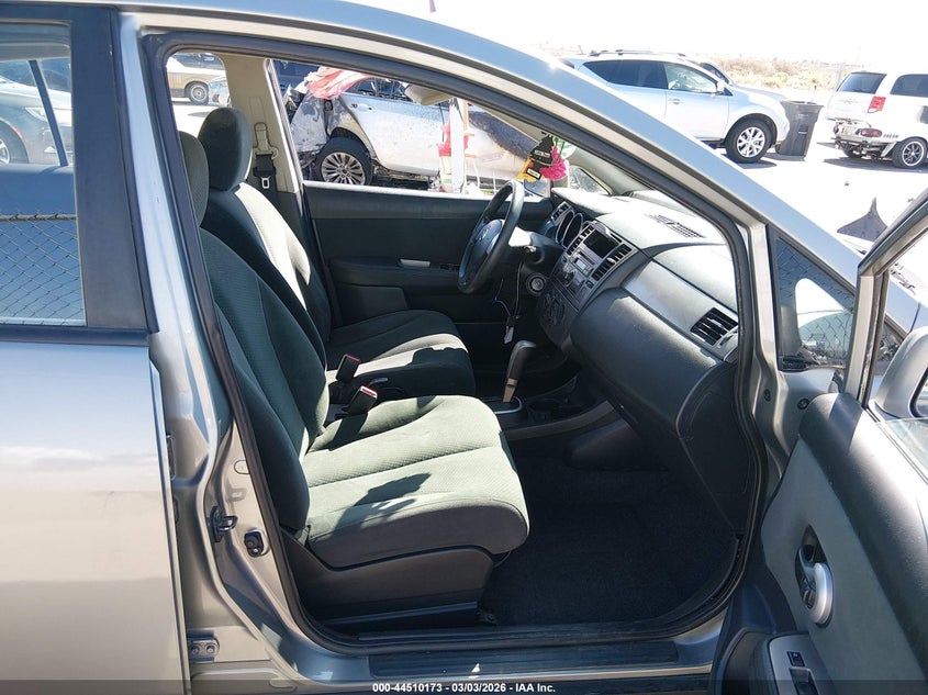 2012 Nissan Versa 1.8 S