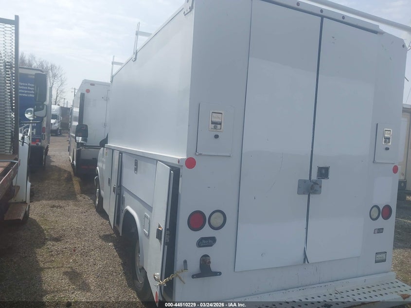 2014 CHEVROLET EXPRESS CUTAWAY 3500 N/A