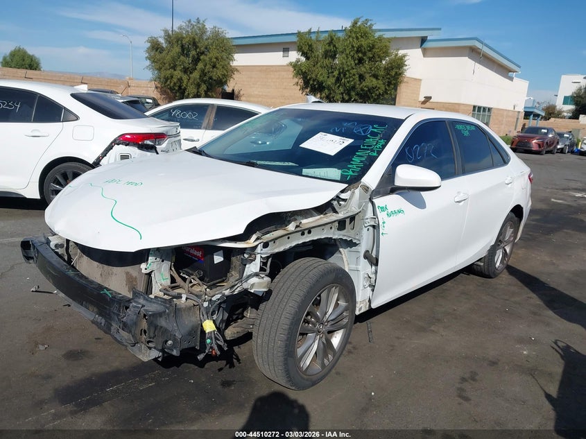 2016 Toyota Camry Se