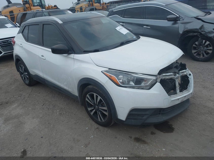 2018 Nissan Kicks Sv