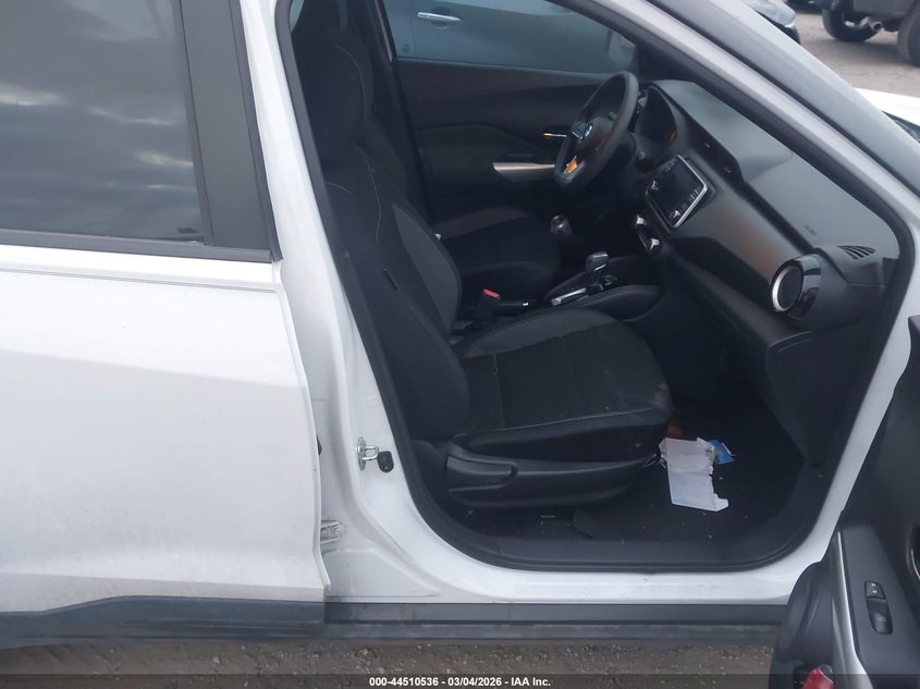 2018 Nissan Kicks Sv