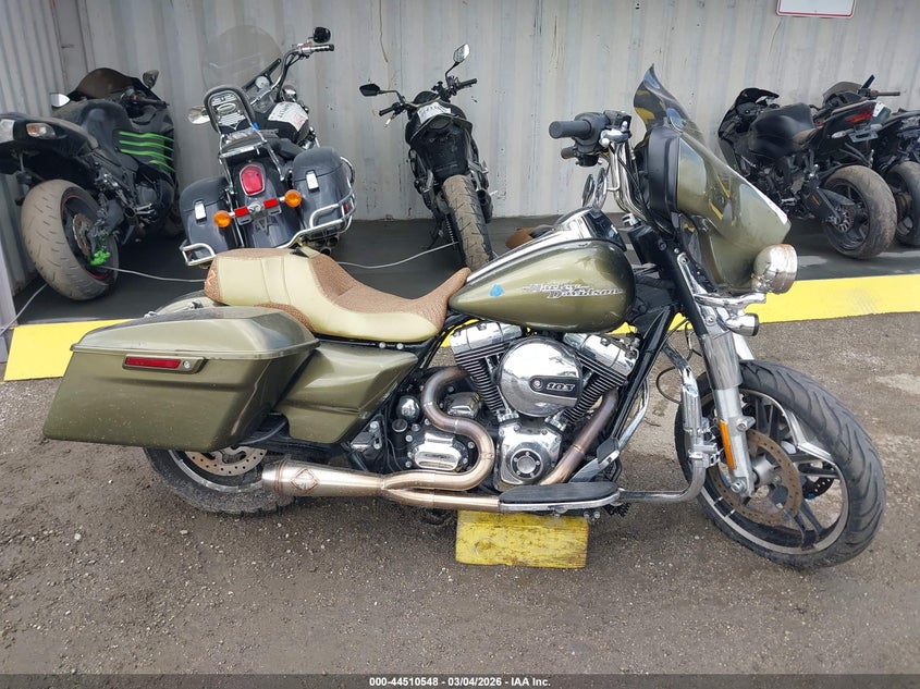 2016 Harley-Davidson Flhx Street Glide VIN: 1HD1KBM32GB678258 Lot: 44510548