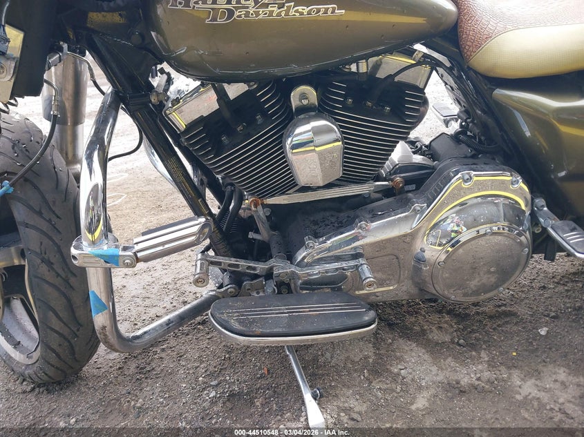 2016 Harley-Davidson Flhx Street Glide VIN: 1HD1KBM32GB678258 Lot: 44510548