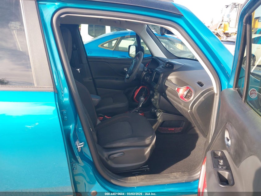 2020 Jeep Renegade Trailhawk 4X4