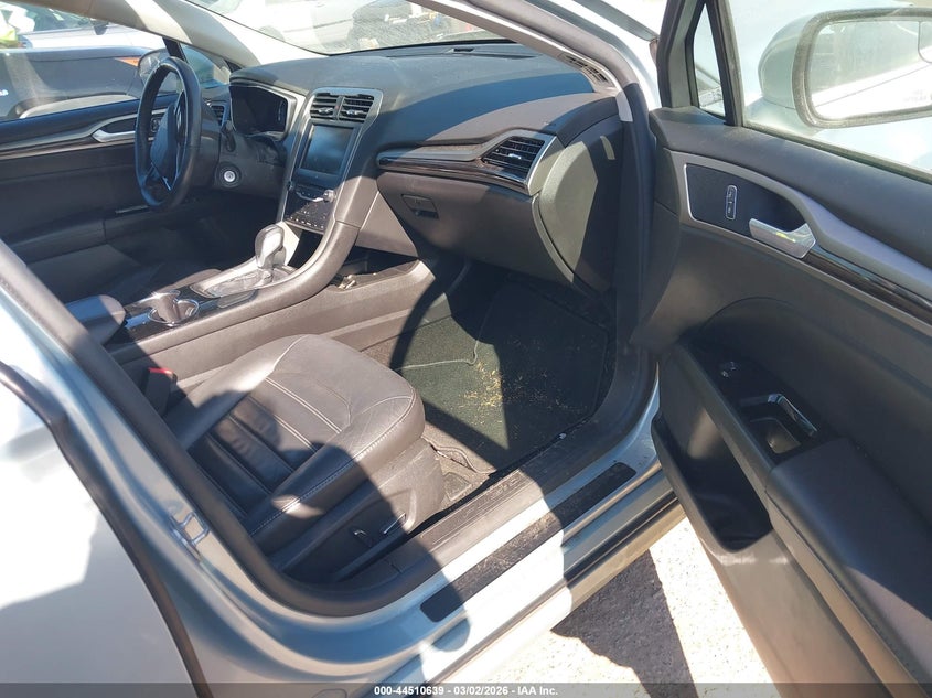 2014 Ford Fusion Hybrid Se