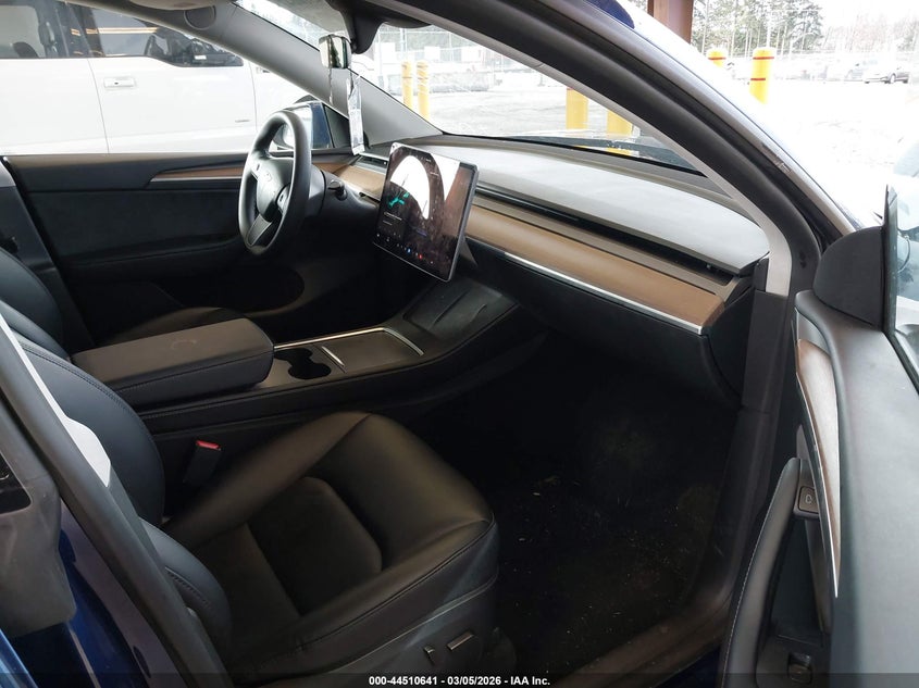 2024 Tesla Model Y Long Range Single Motor Rear-Wheel Drive/Rwd