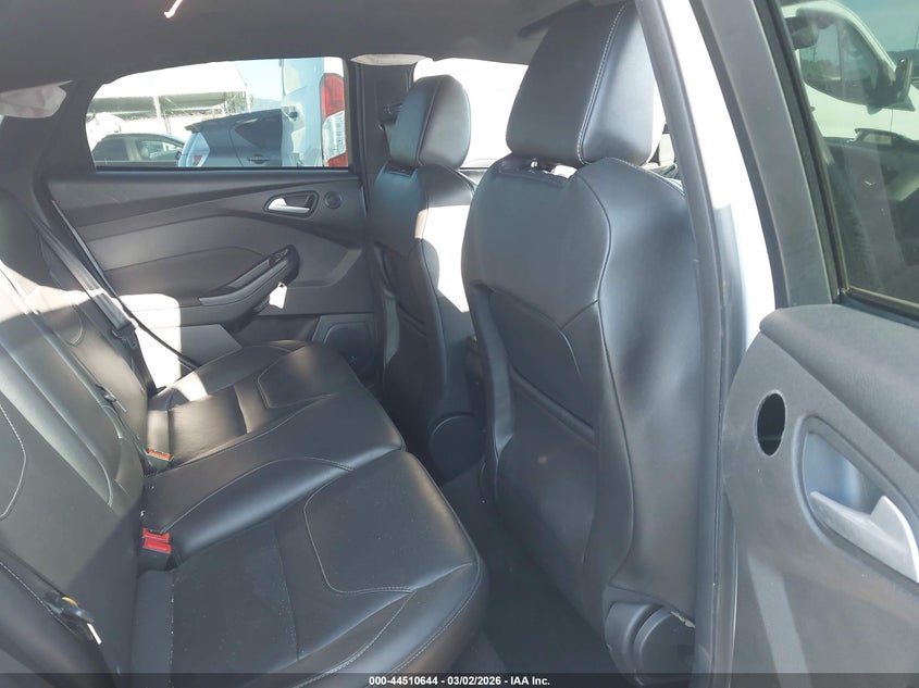 2017 Ford Focus St VIN: 1FADP3L90HL296288 Lot: 44510644