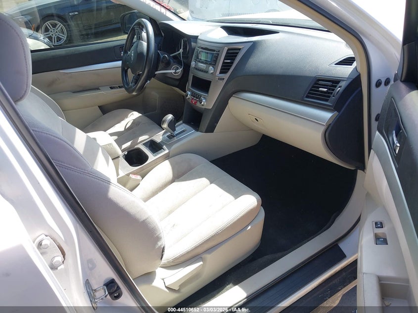 2013 Subaru Outback 2.5I