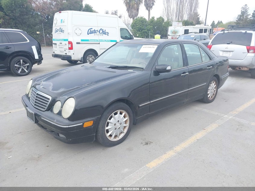 2000 Mercedes-Benz E 320
