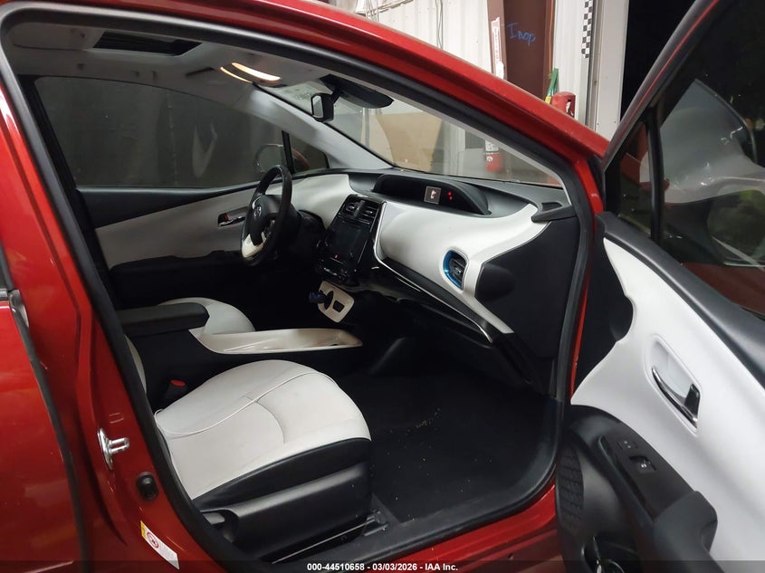 2016 Toyota Prius Four