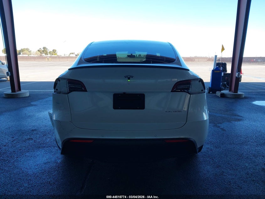 2021 Tesla Model Y Long Range Dual Motor All-Wheel Drive VIN: 5YJYGDEE4MF231520 Lot: 44510774
