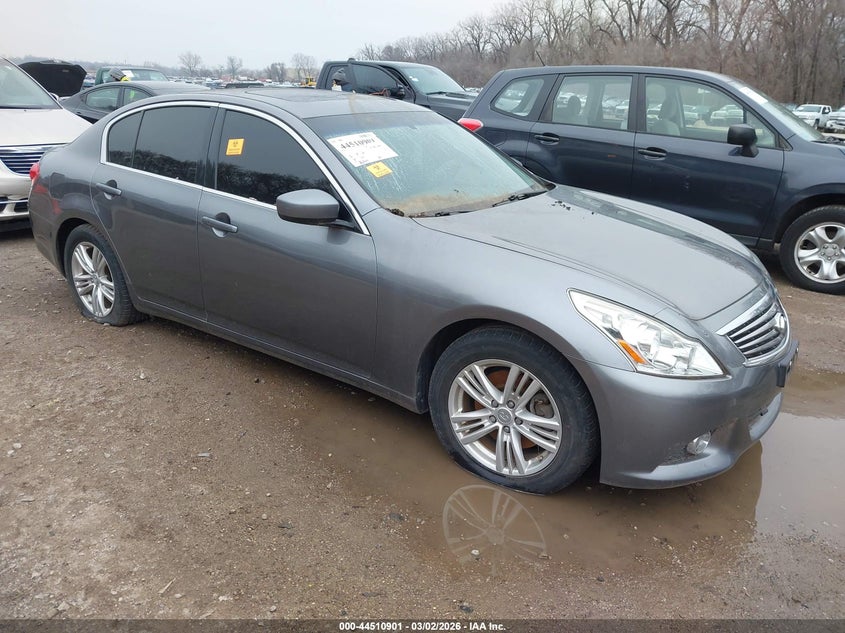 JN1CV6AR8FM650603 INFINITI Q40 Photo 1