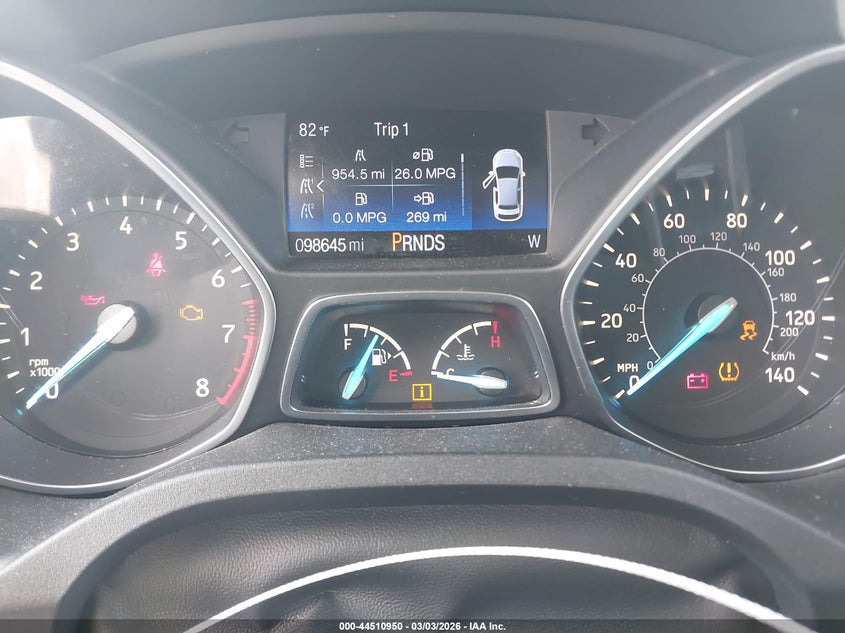 VIN 1FMCU0GD2HUE64806 2017 FORD ESCAPE SE