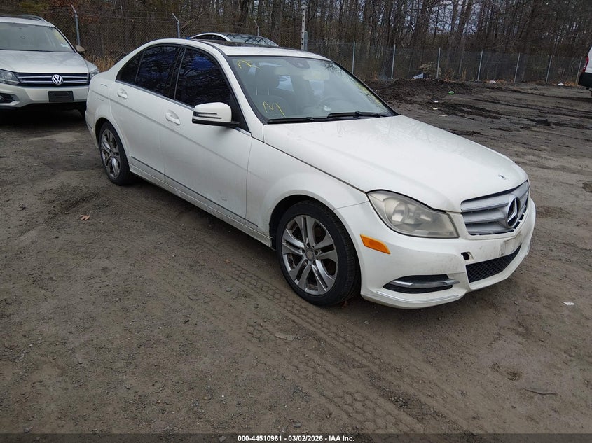 2012 Mercedes-Benz C 300 Luxury 4Matic