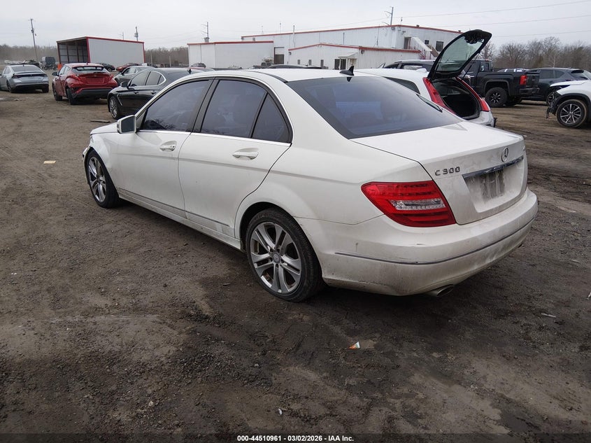 2012 Mercedes-Benz C 300 Luxury 4Matic