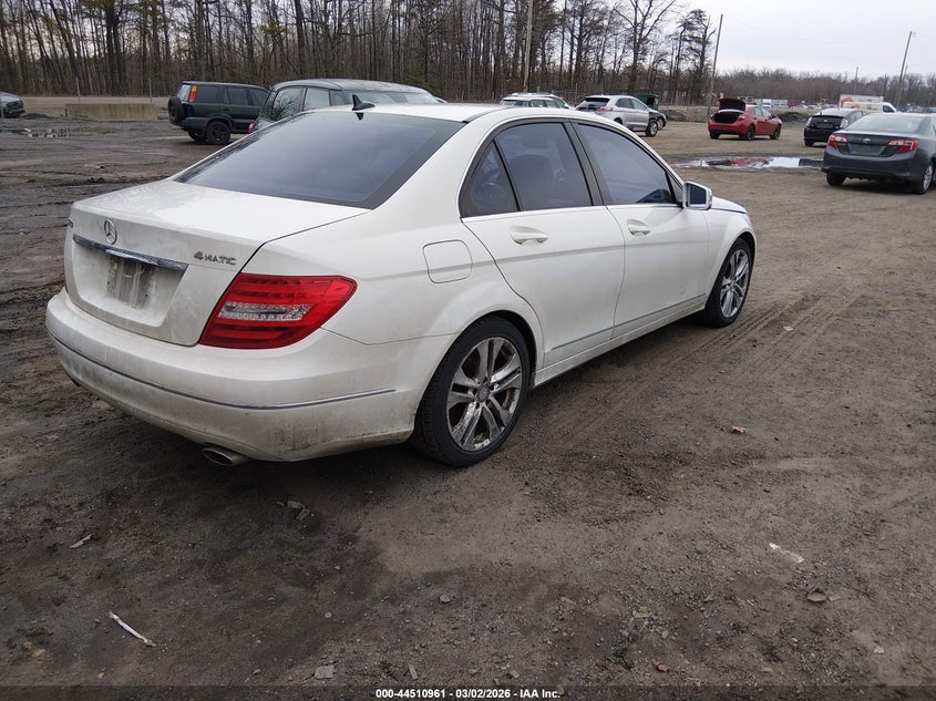 2012 Mercedes-Benz C 300 Luxury 4Matic