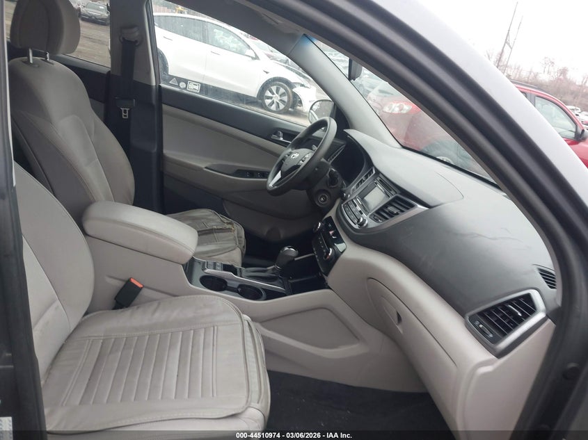 2016 Hyundai Tucson Se