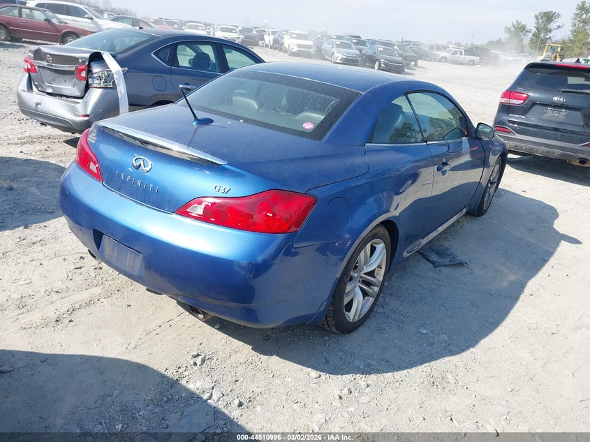 2009 Infiniti G37