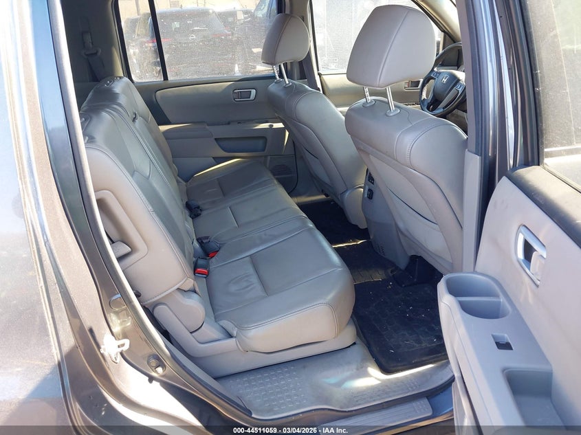 5FNYF4H51CB082383 2012 Honda Pilot 3.5 Ex-L grey
