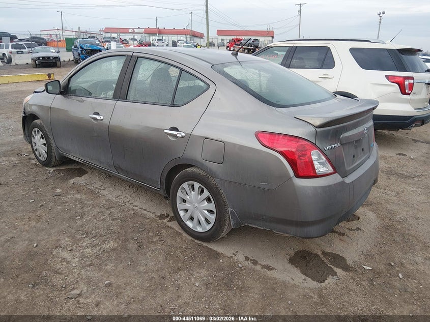 2016 Nissan Versa 1.6 Sv