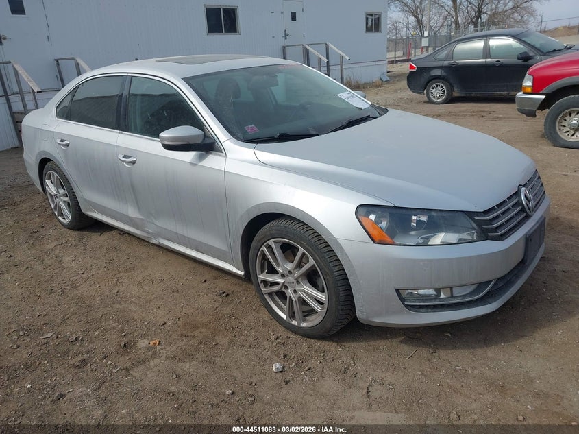 2012 Volkswagen Passat 3.6L V6 Se