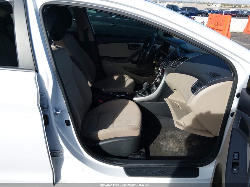 2015 Hyundai Elantra Se