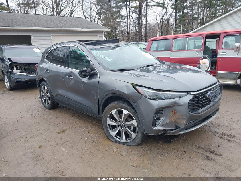 2023 Ford Escape Platinum